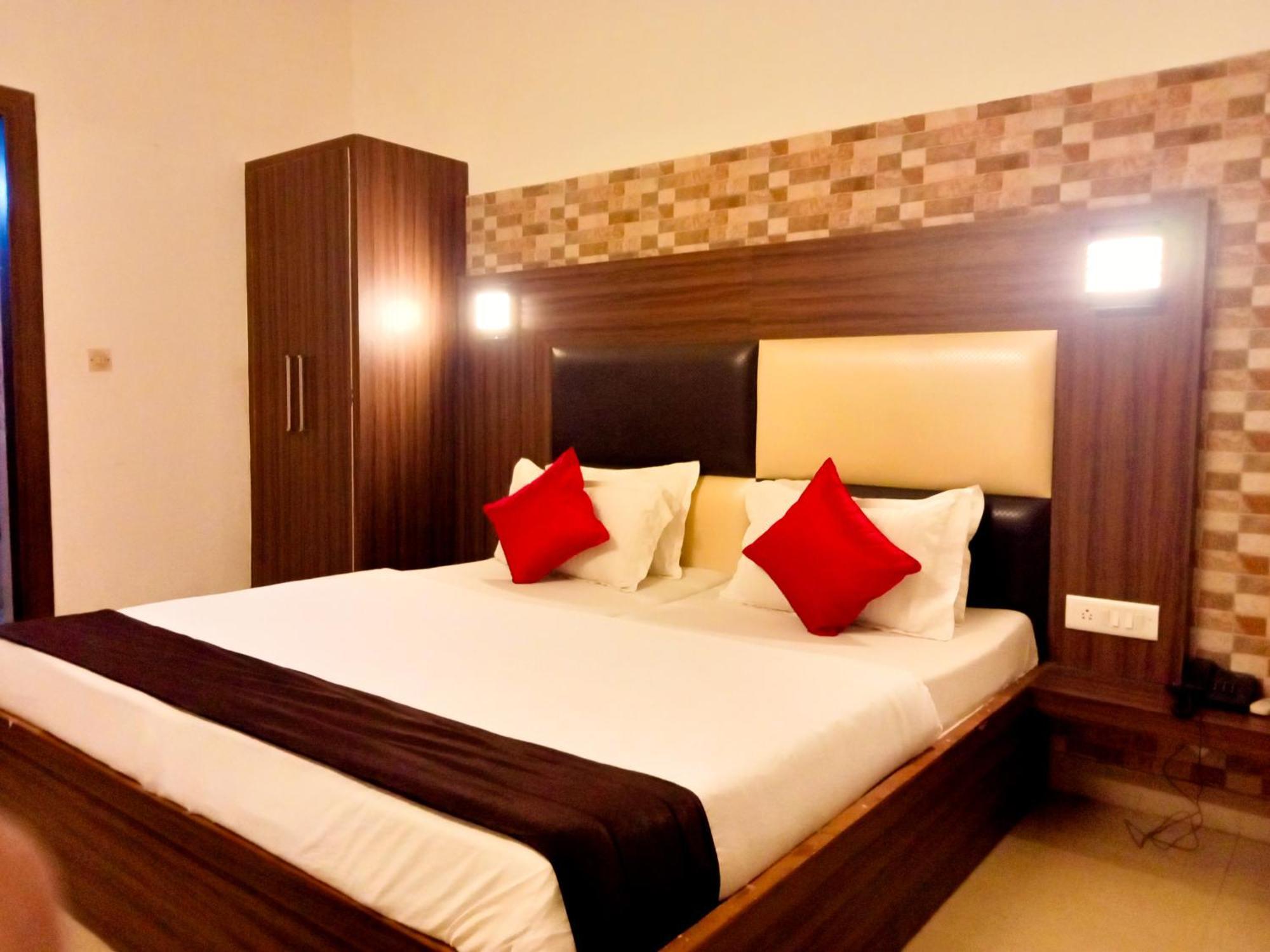 Hotel Shyam Palace India Agra Agra  Buitenkant foto