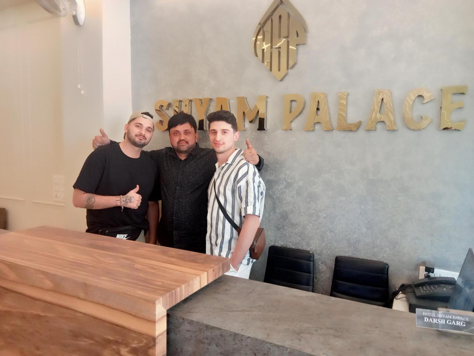 Hotel Shyam Palace India Agra Agra  Buitenkant foto